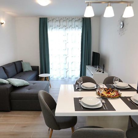 Apartment Little Marijeta โตรกีร์ ภายนอก รูปภาพ