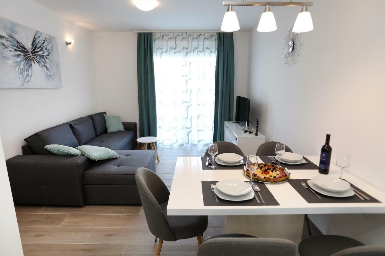 Apartment Little Marijeta โตรกีร์ ภายนอก รูปภาพ