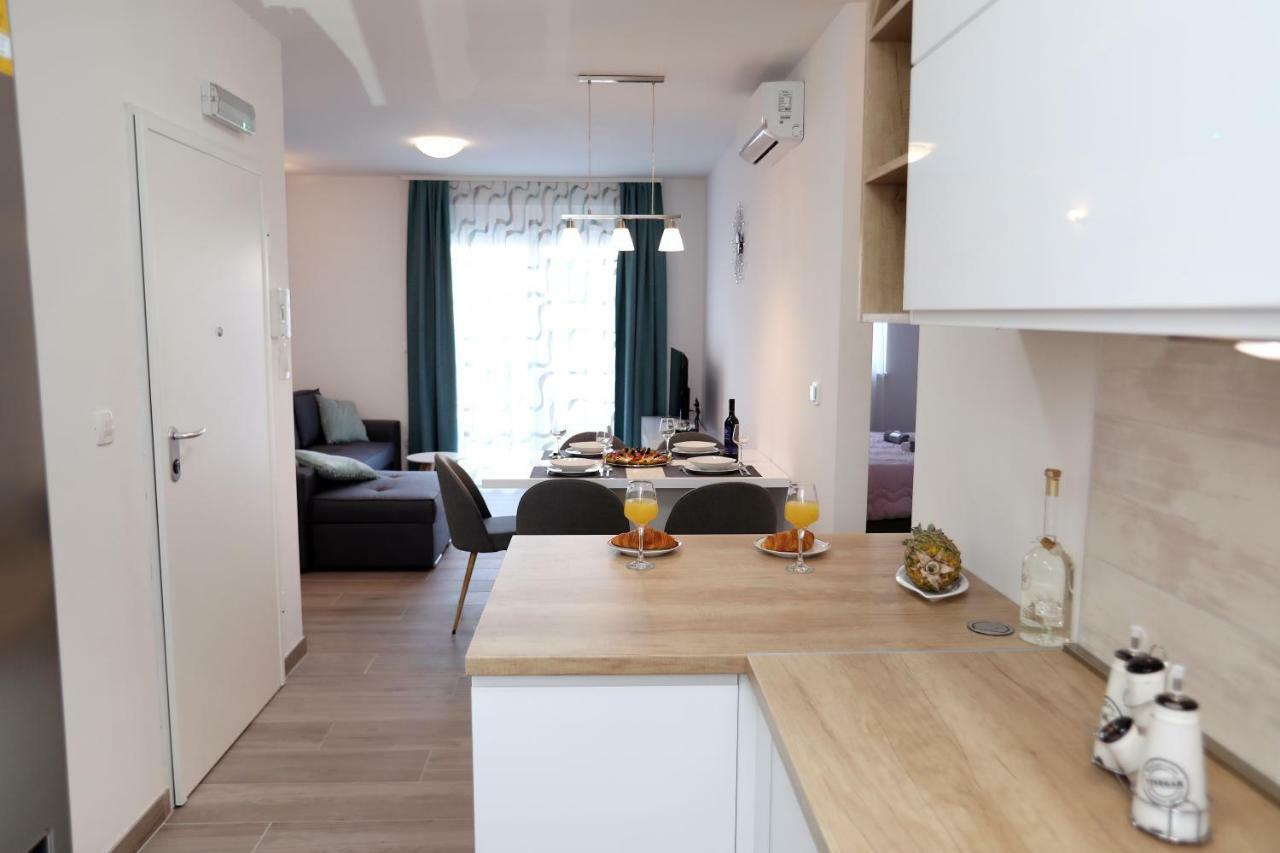 Apartment Little Marijeta โตรกีร์ ภายนอก รูปภาพ