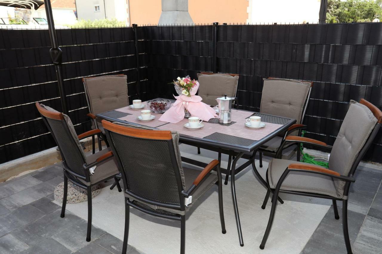Apartment Little Marijeta โตรกีร์ ภายนอก รูปภาพ